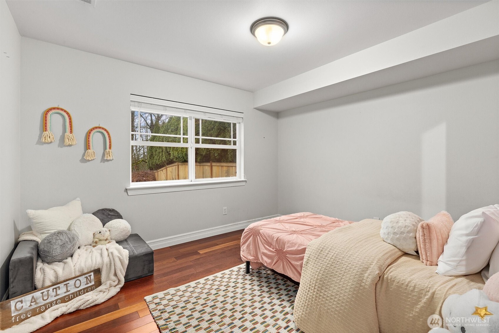 18592 Rainier View Road SE