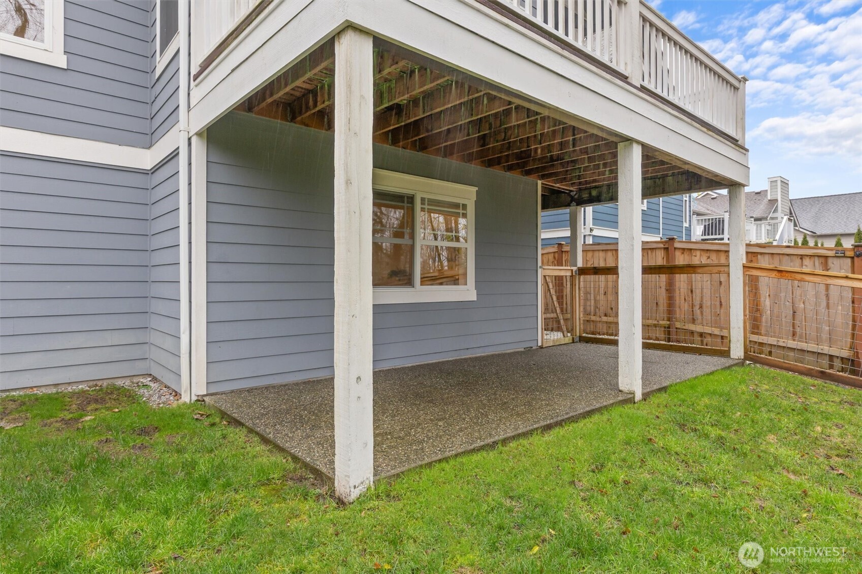 18592 Rainier View Road SE