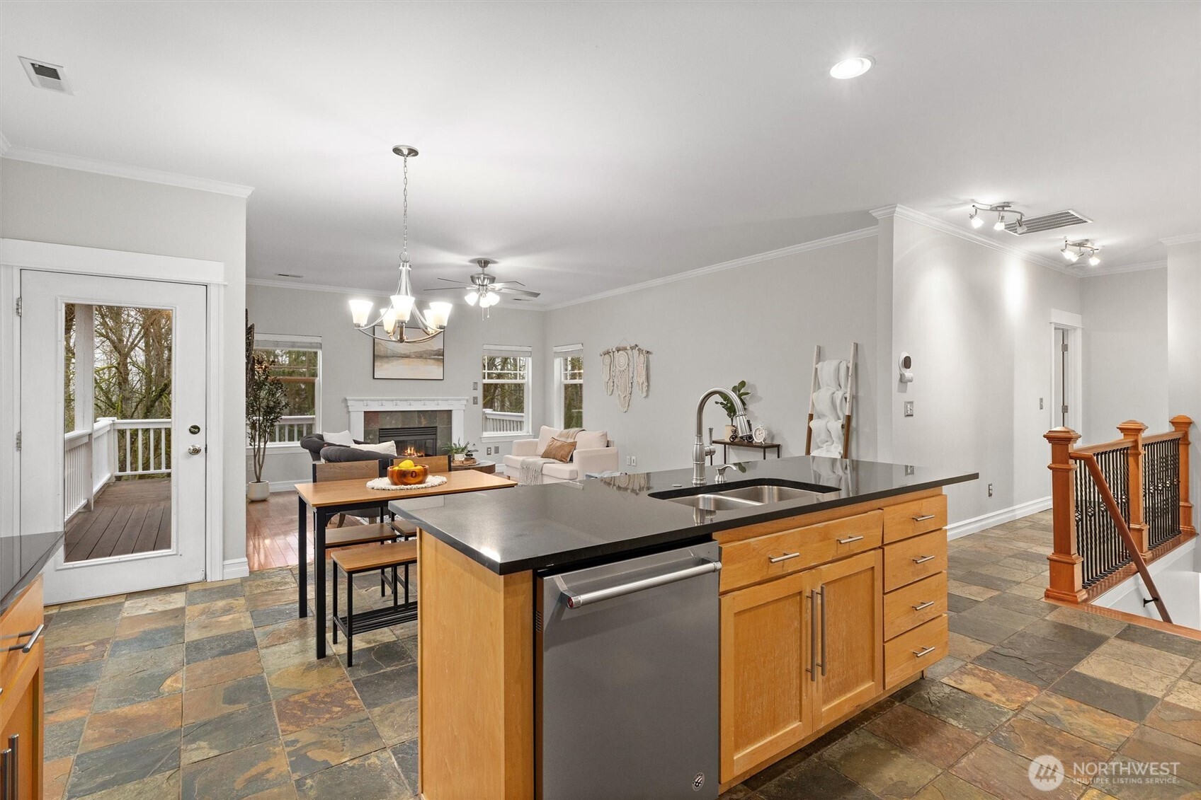 18592 Rainier View Road SE