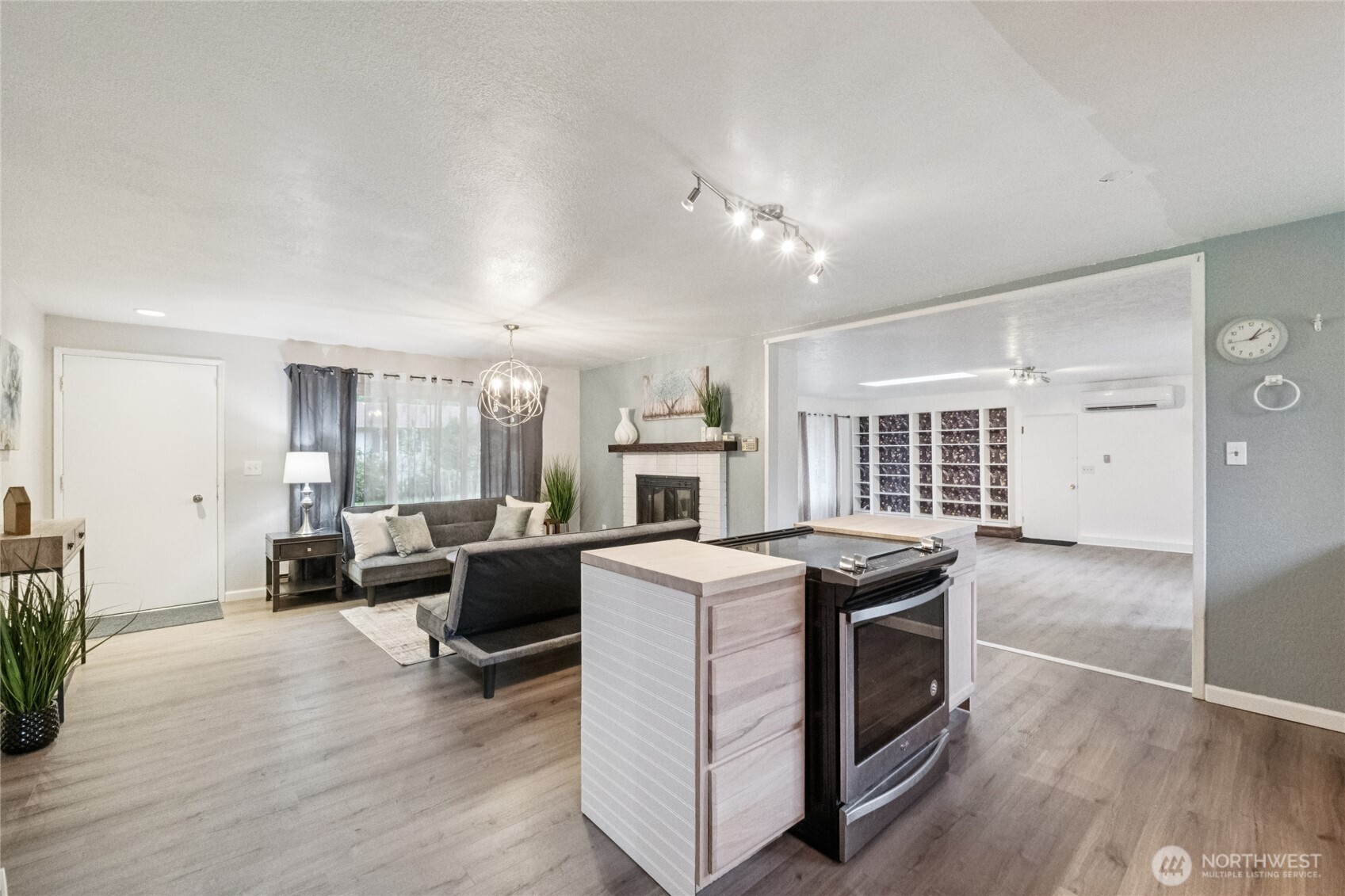 20911 W Richmond Road