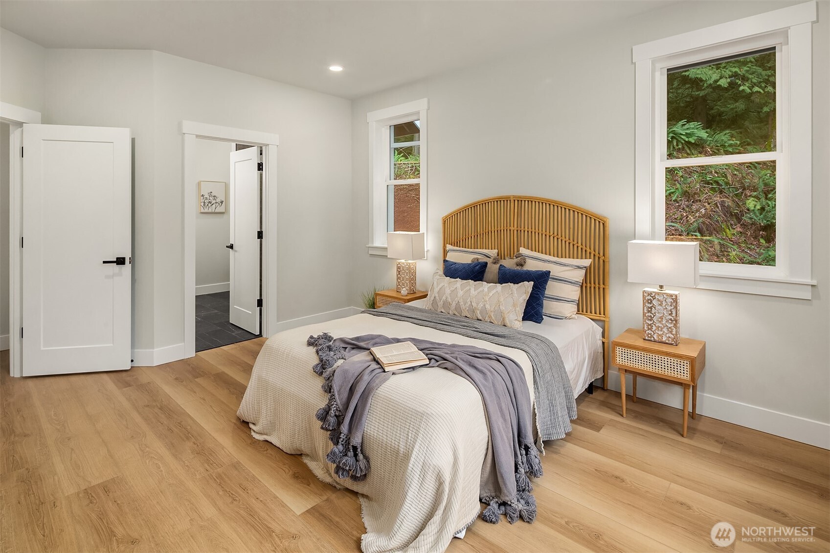 4 Twin Flower Circle