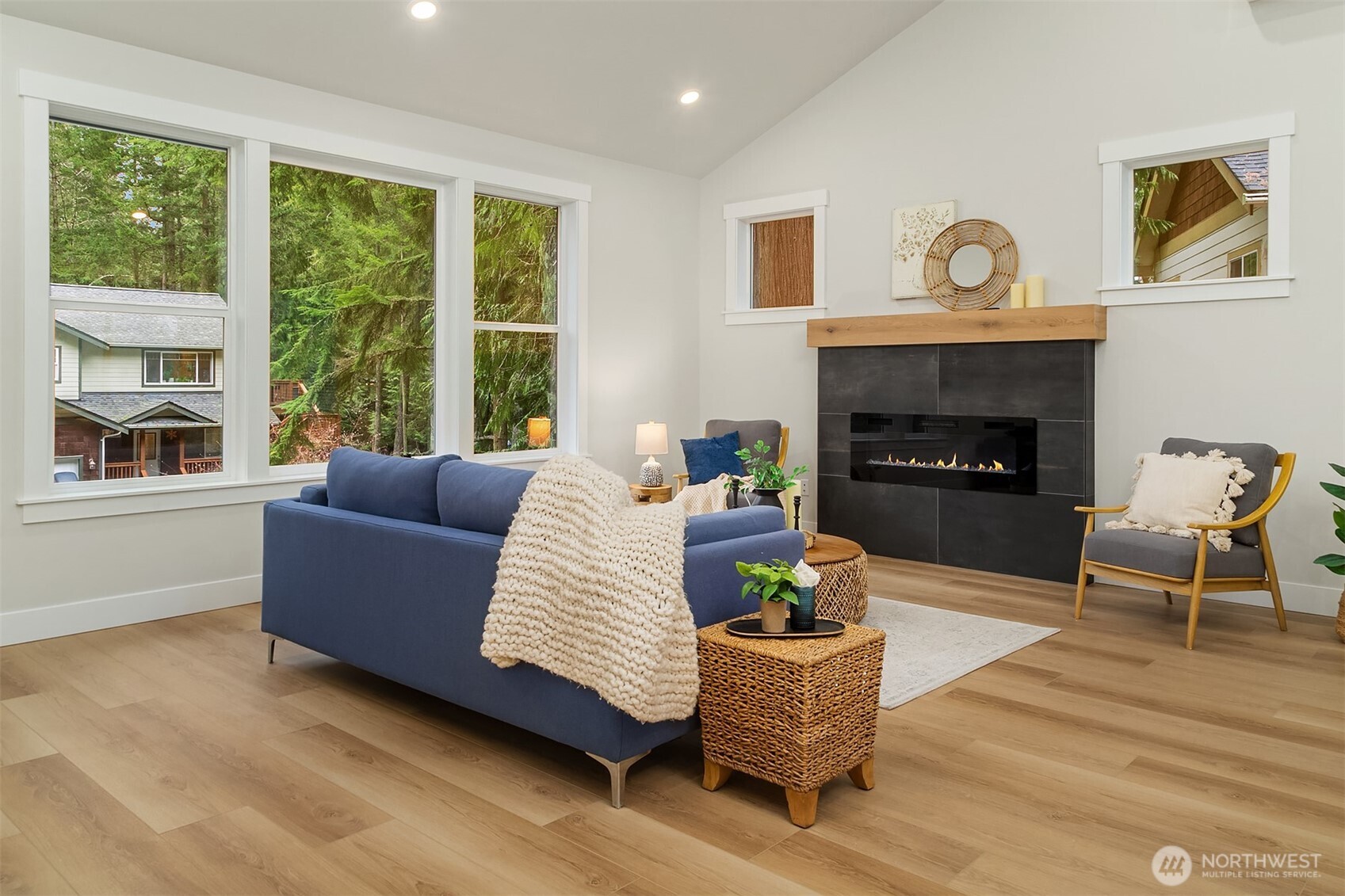 4 Twin Flower Circle