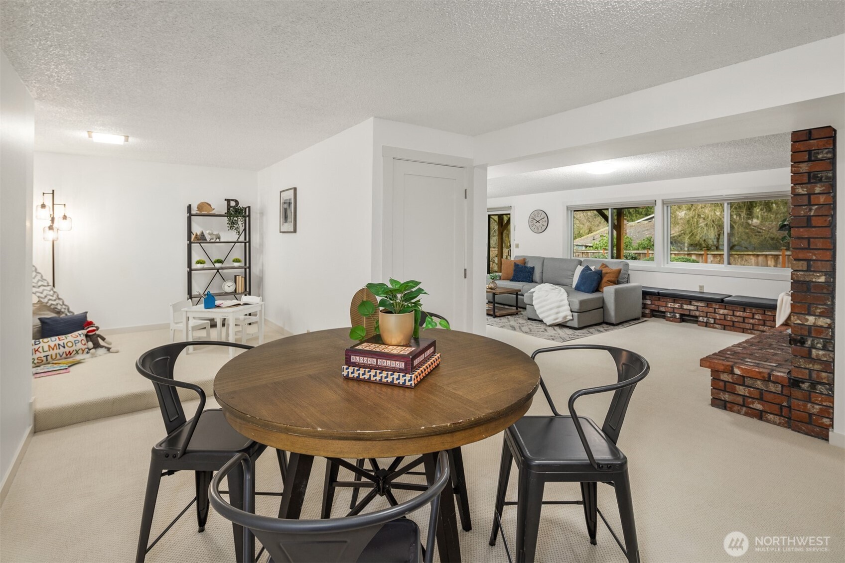 6910 150th Avenue NE