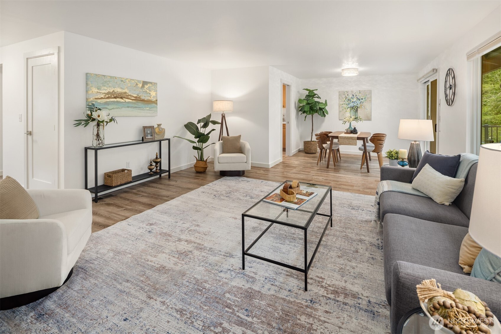 6910 150th Avenue NE