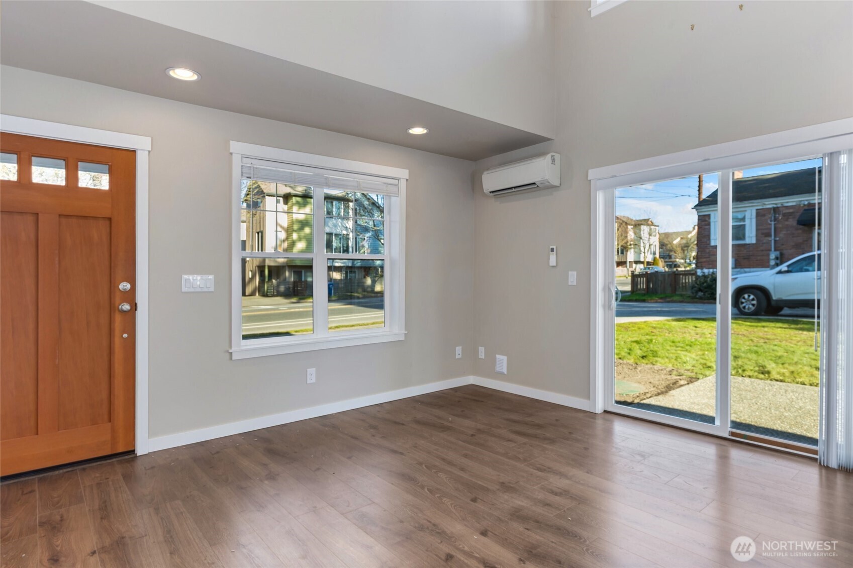 12757 Dayton Avenue N Unit: B