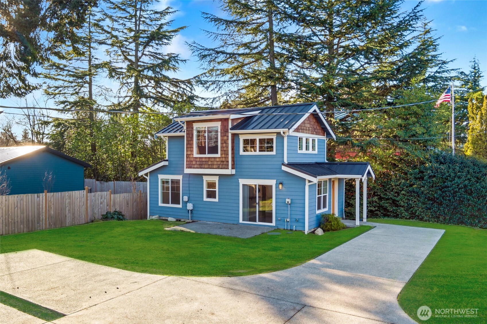 12757 Dayton Avenue N Unit: B