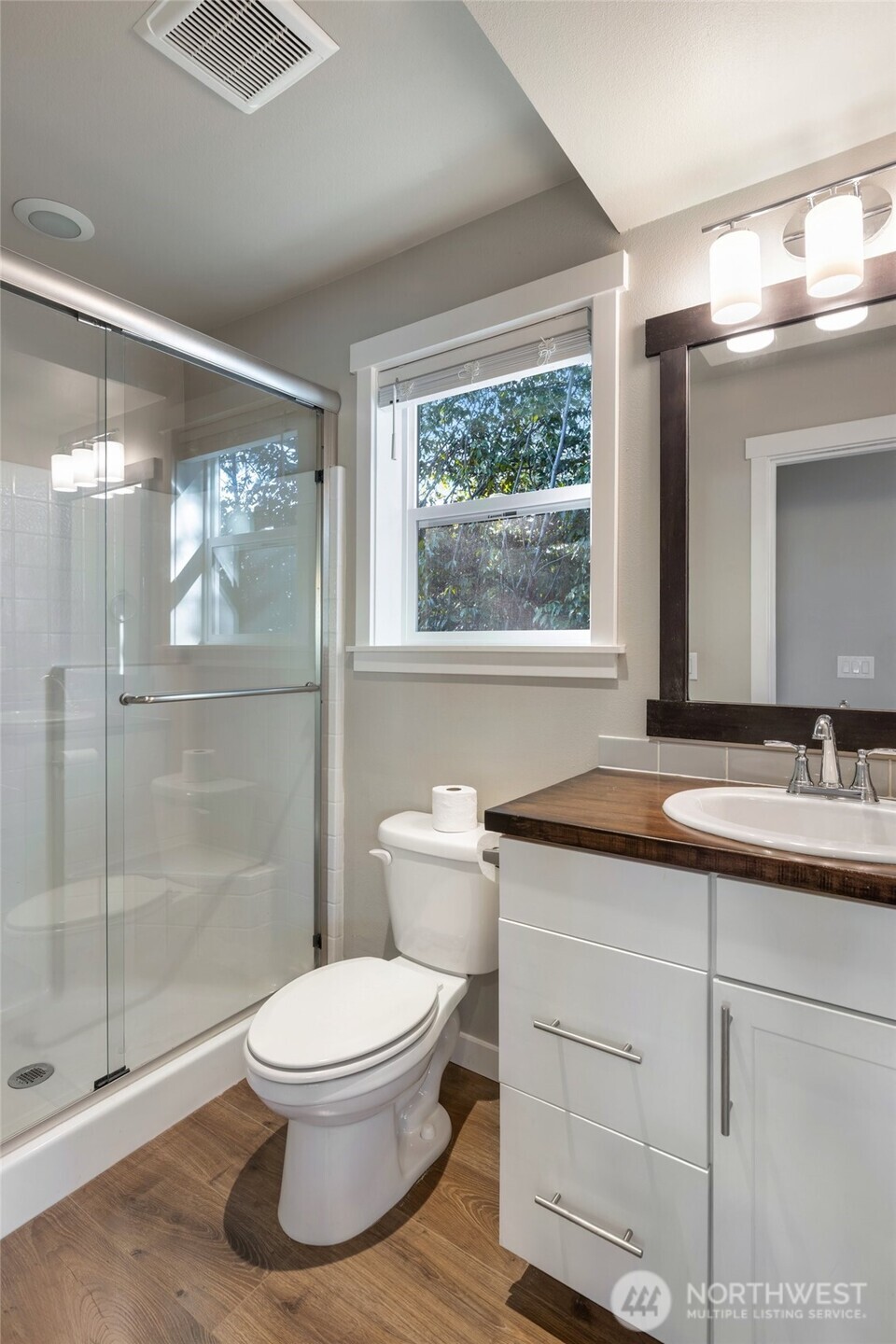 12757 Dayton Avenue N Unit: B