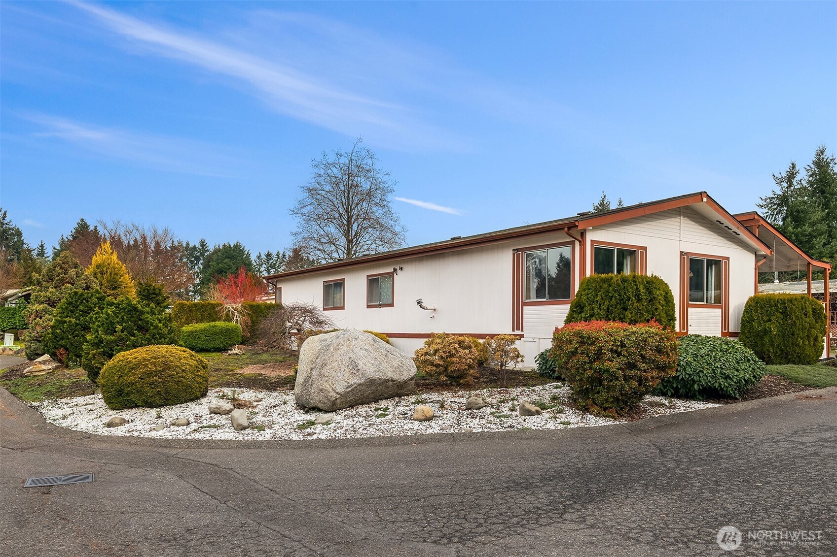 12223 125th Street E Unit: 101