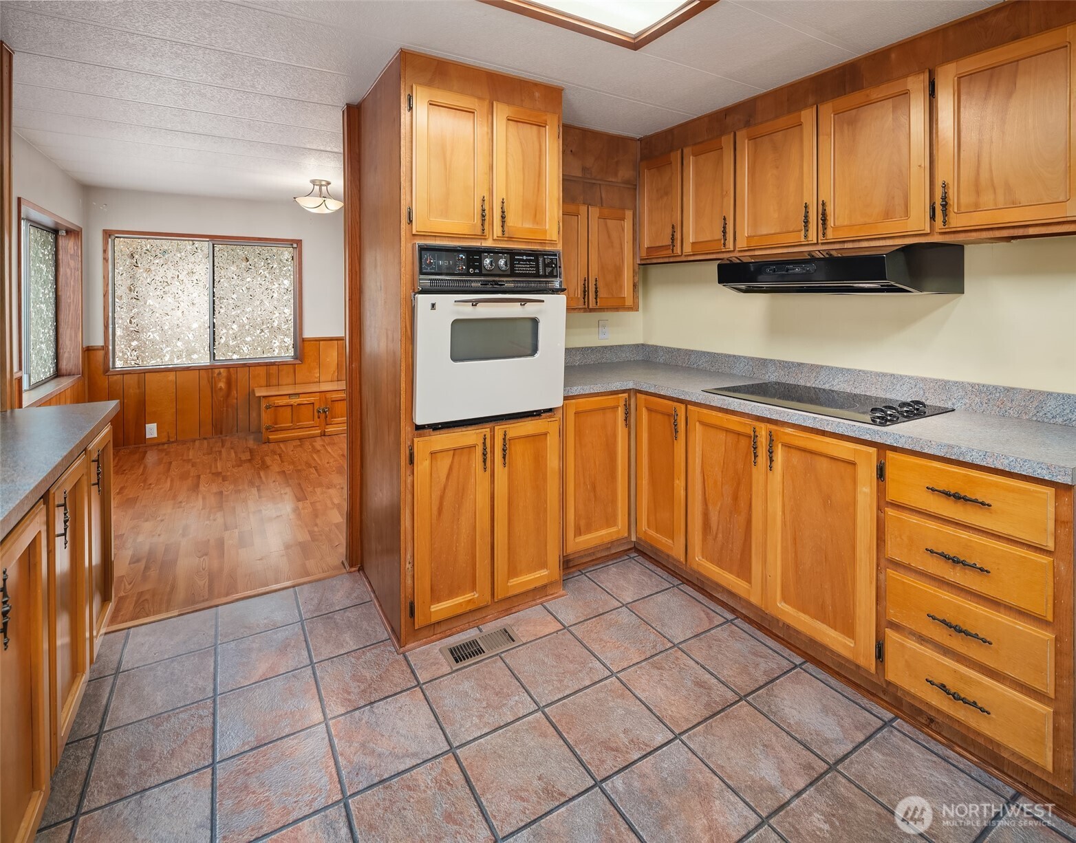 12223 125th Street E Unit: 101