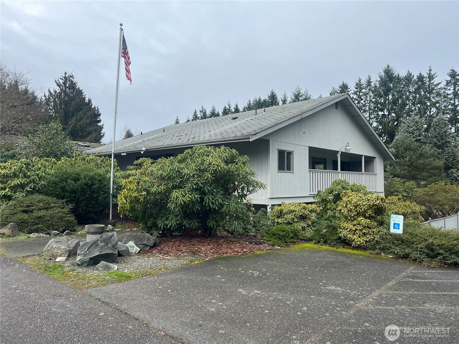 12223 125th Street E Unit: 101