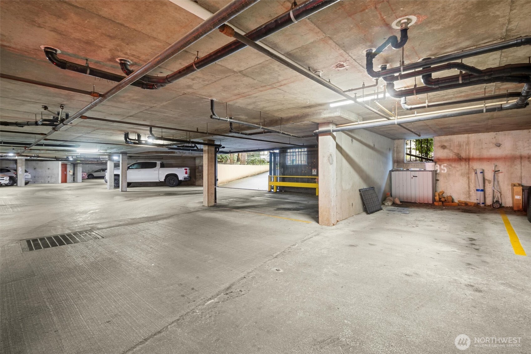 7711 NE 175th Street Unit: C305