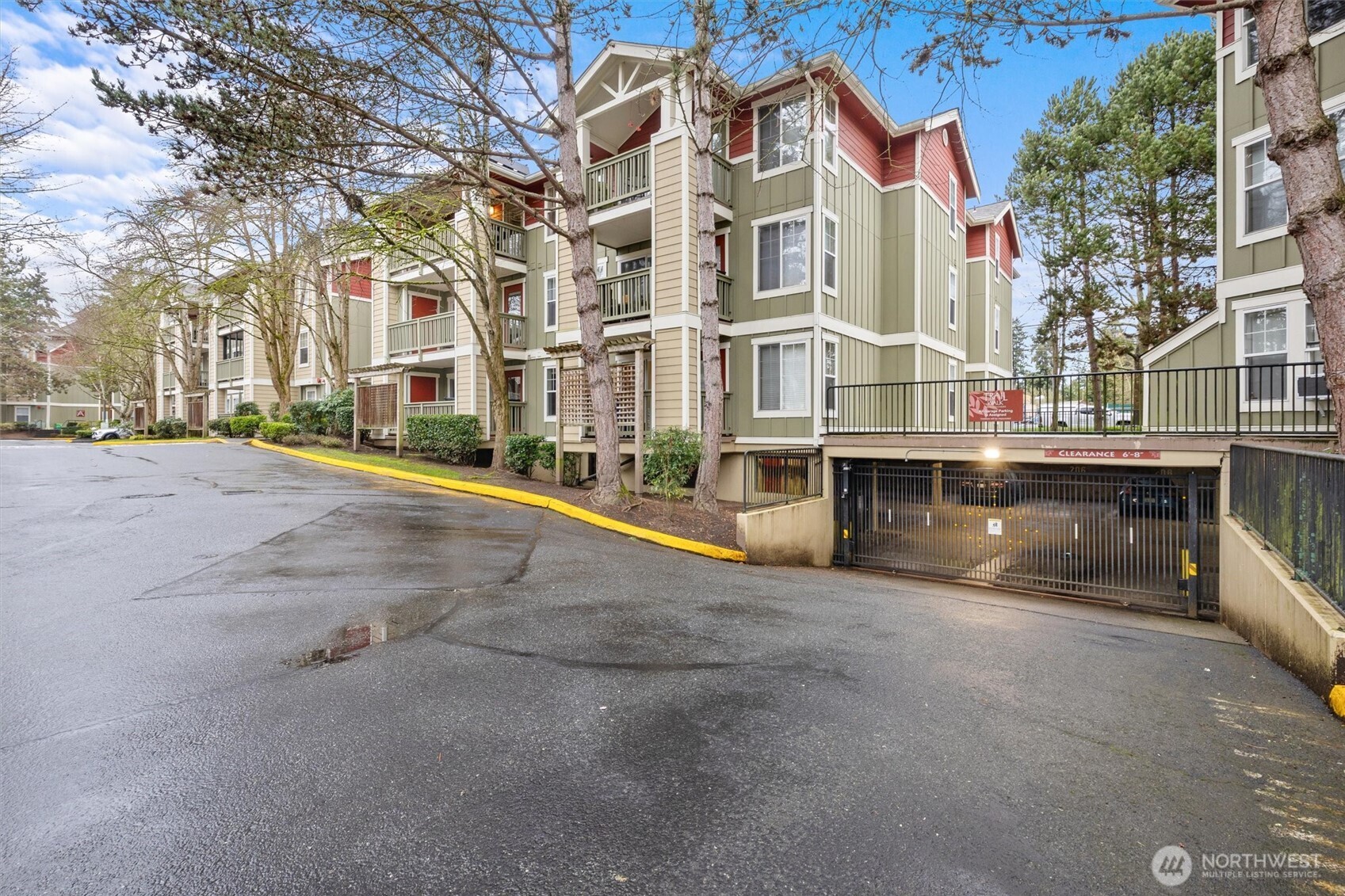 7711 NE 175th Street Unit: C305