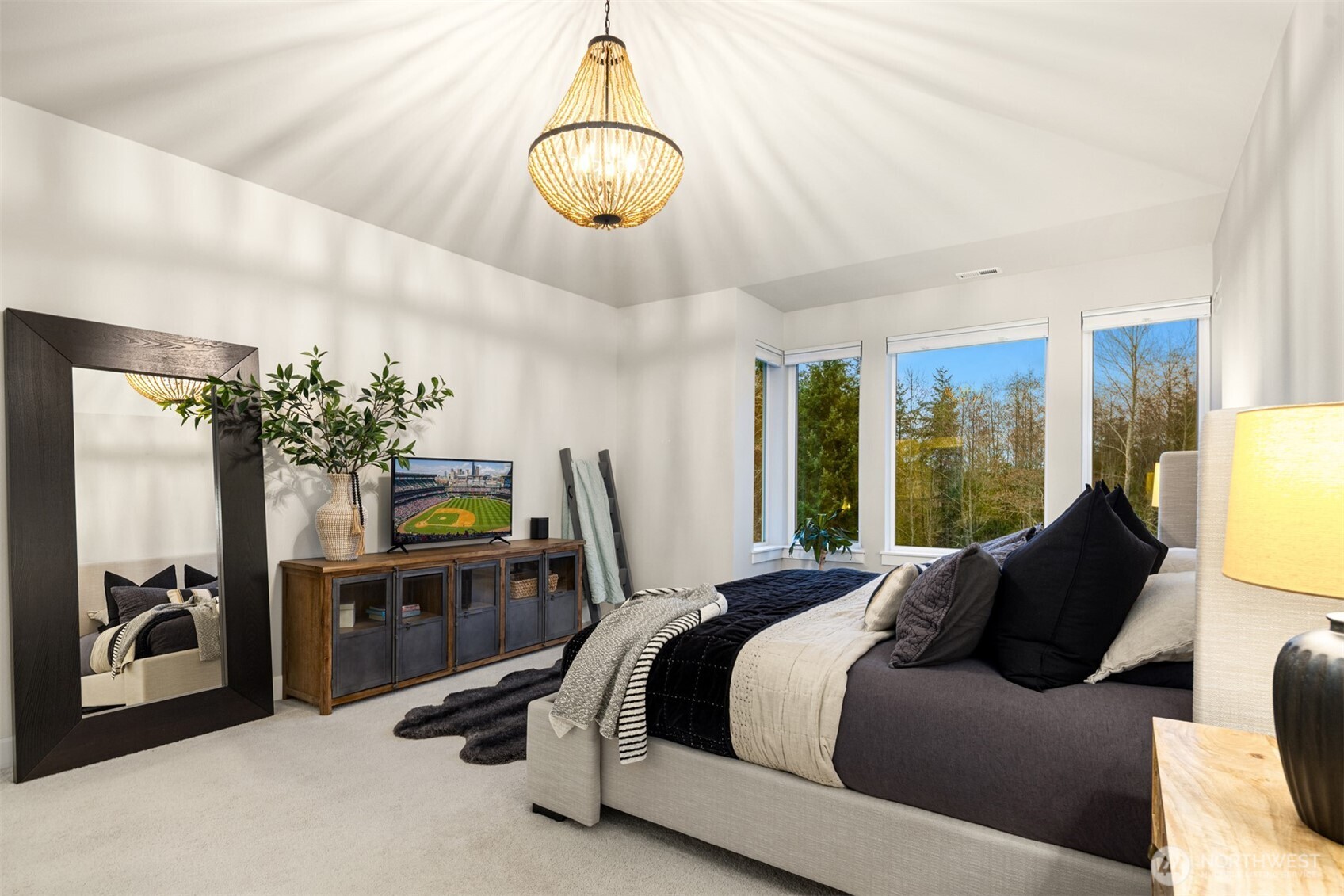 17020 63rd Avenue NW