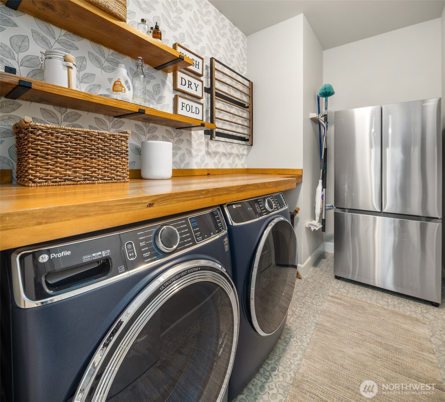 17020 63rd Avenue NW