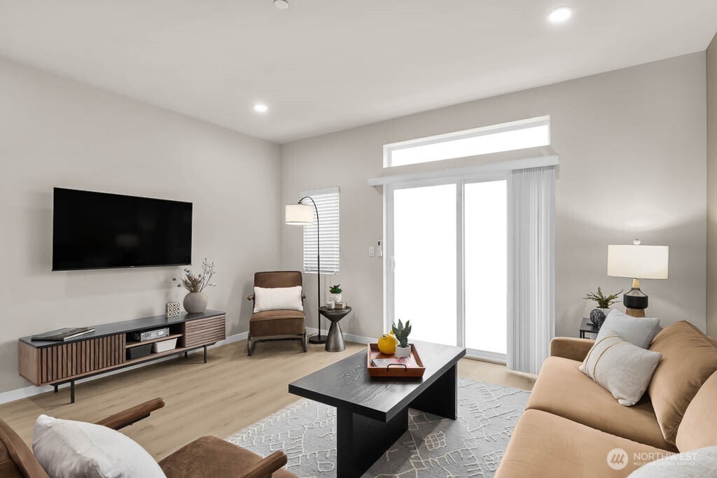 16111 36th Avenue W Unit: H5