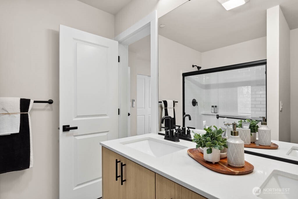 16111 36th Avenue W Unit: H5