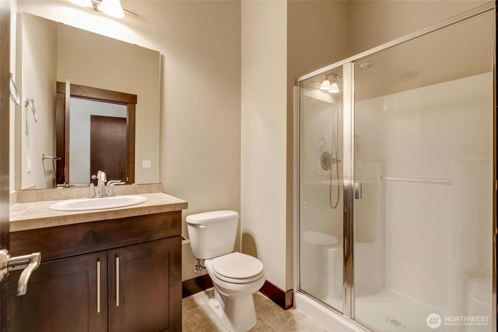 4020 NE 3rd Place Unit: B