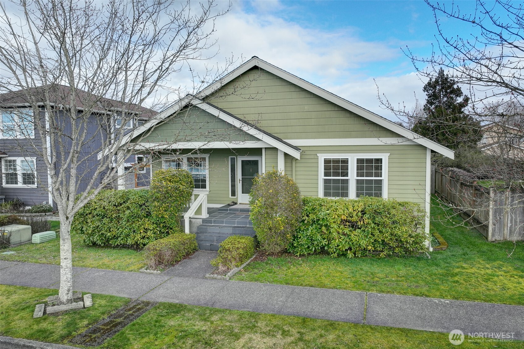 15881 Lords lake Avenue SE