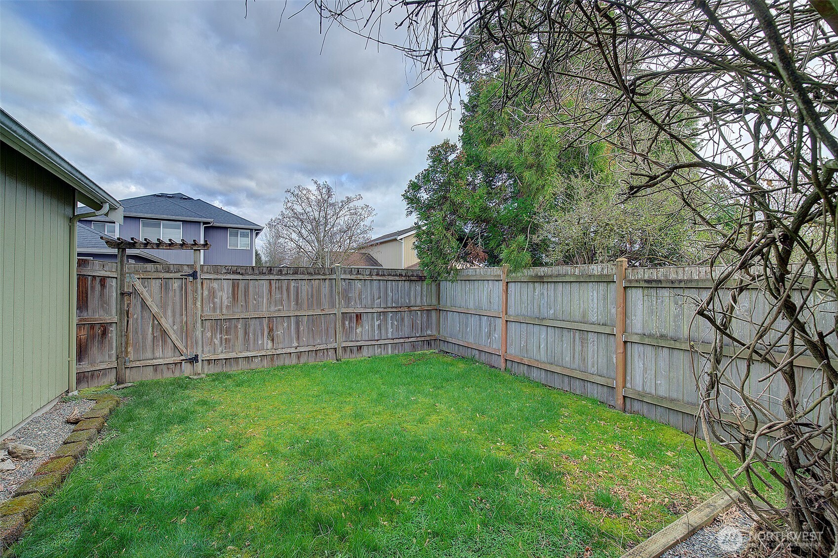 15881 Lords lake Avenue SE