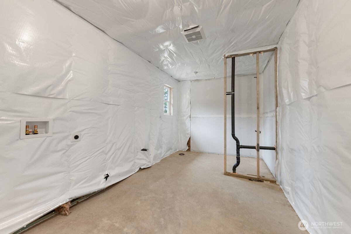 8119 108th Street NE Unit: 2A