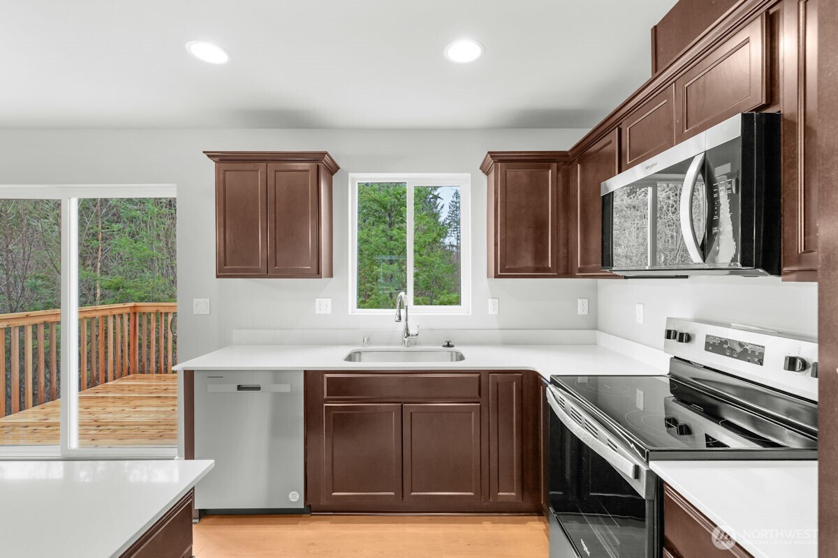8119 108th Street NE Unit: 2A