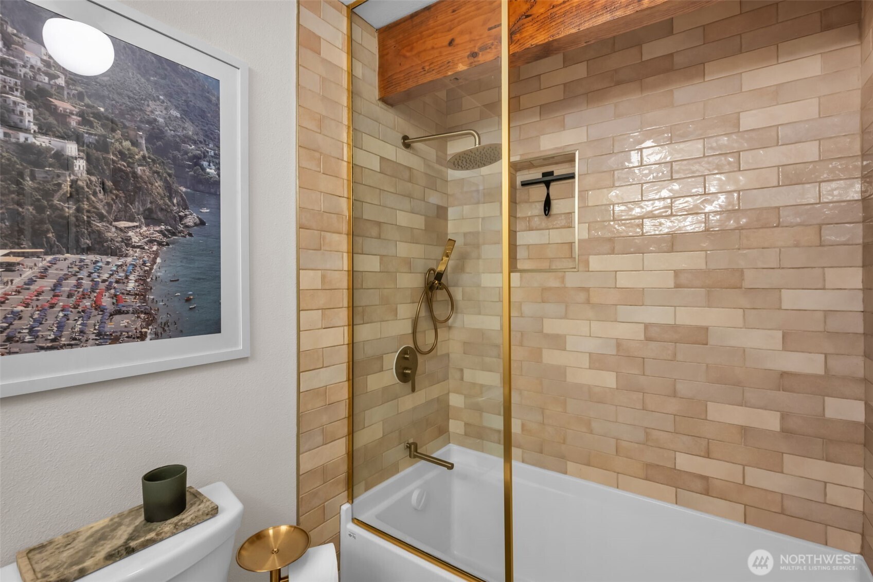 15528 186th Avenue NE