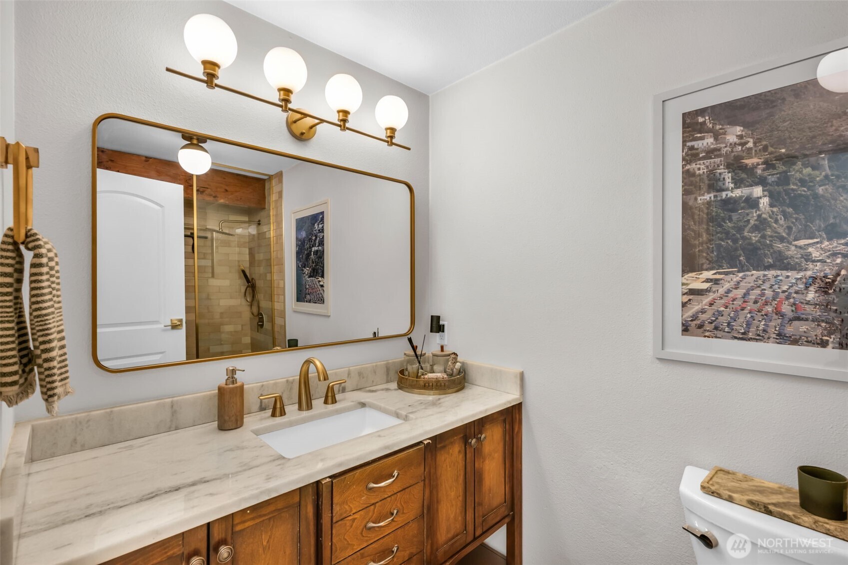 15528 186th Avenue NE