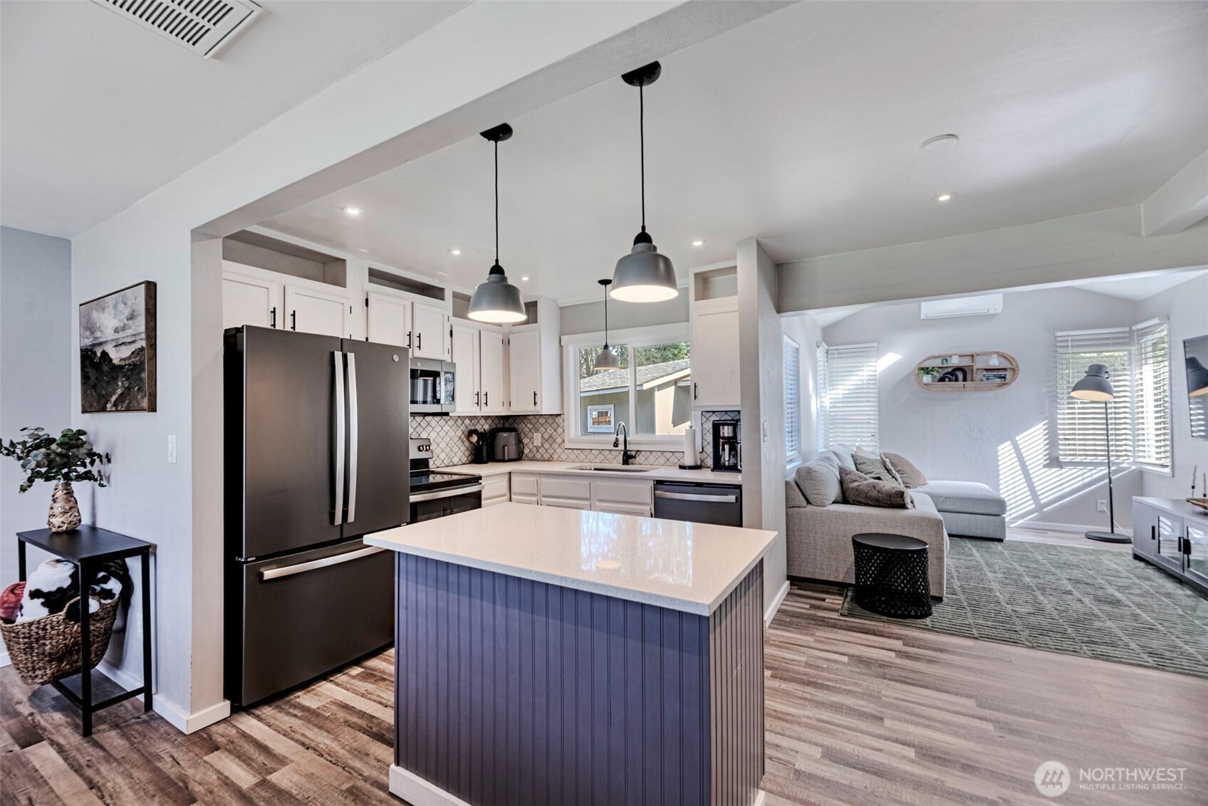 13825 Fender Drive