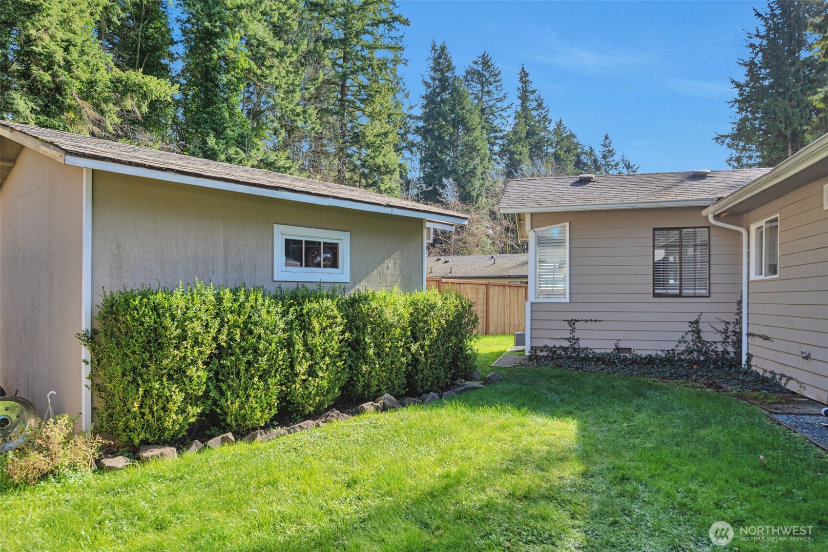 13825 Fender Drive