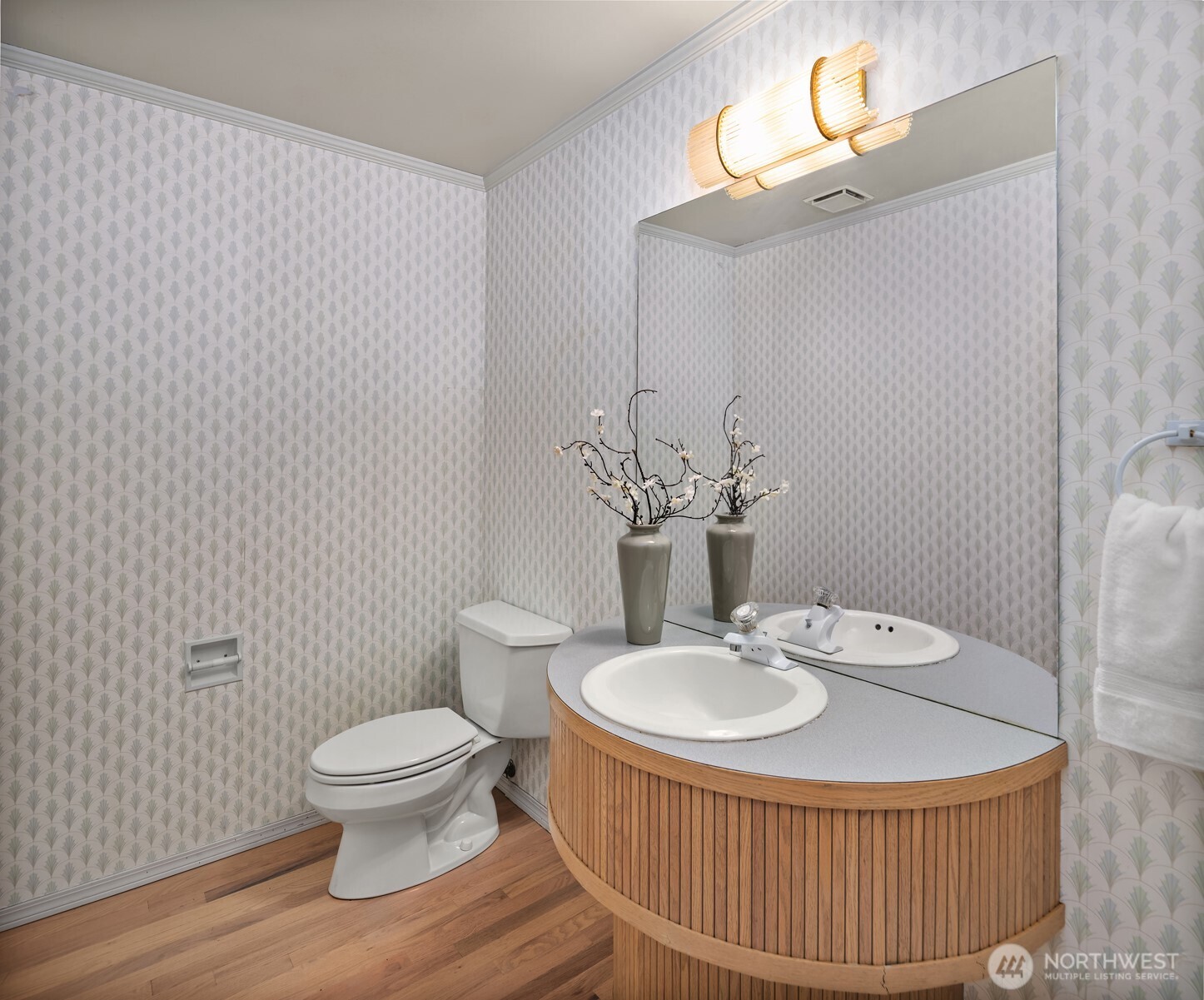 16005 NE 160th Street