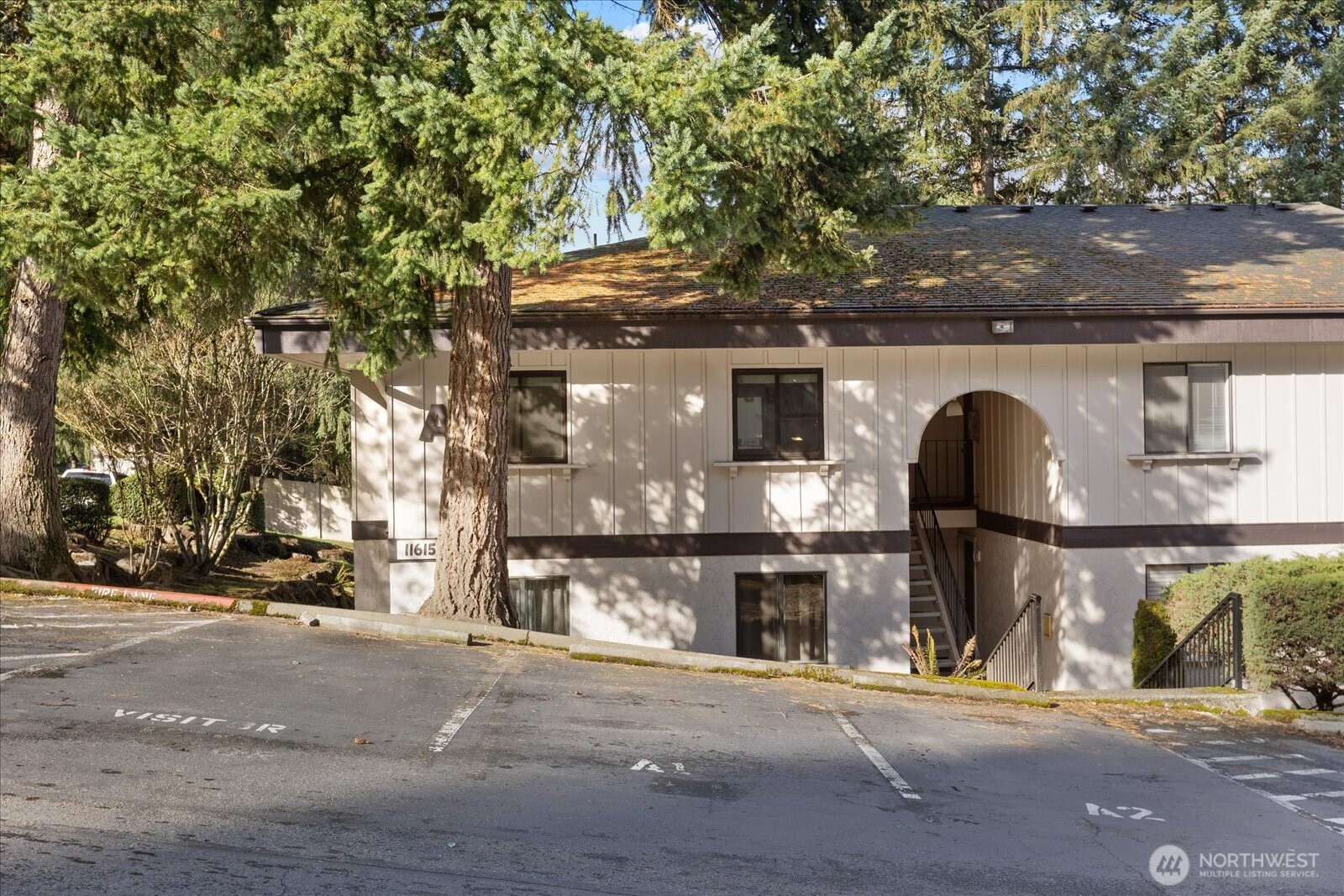 11615 127th Lane NE Unit: A1