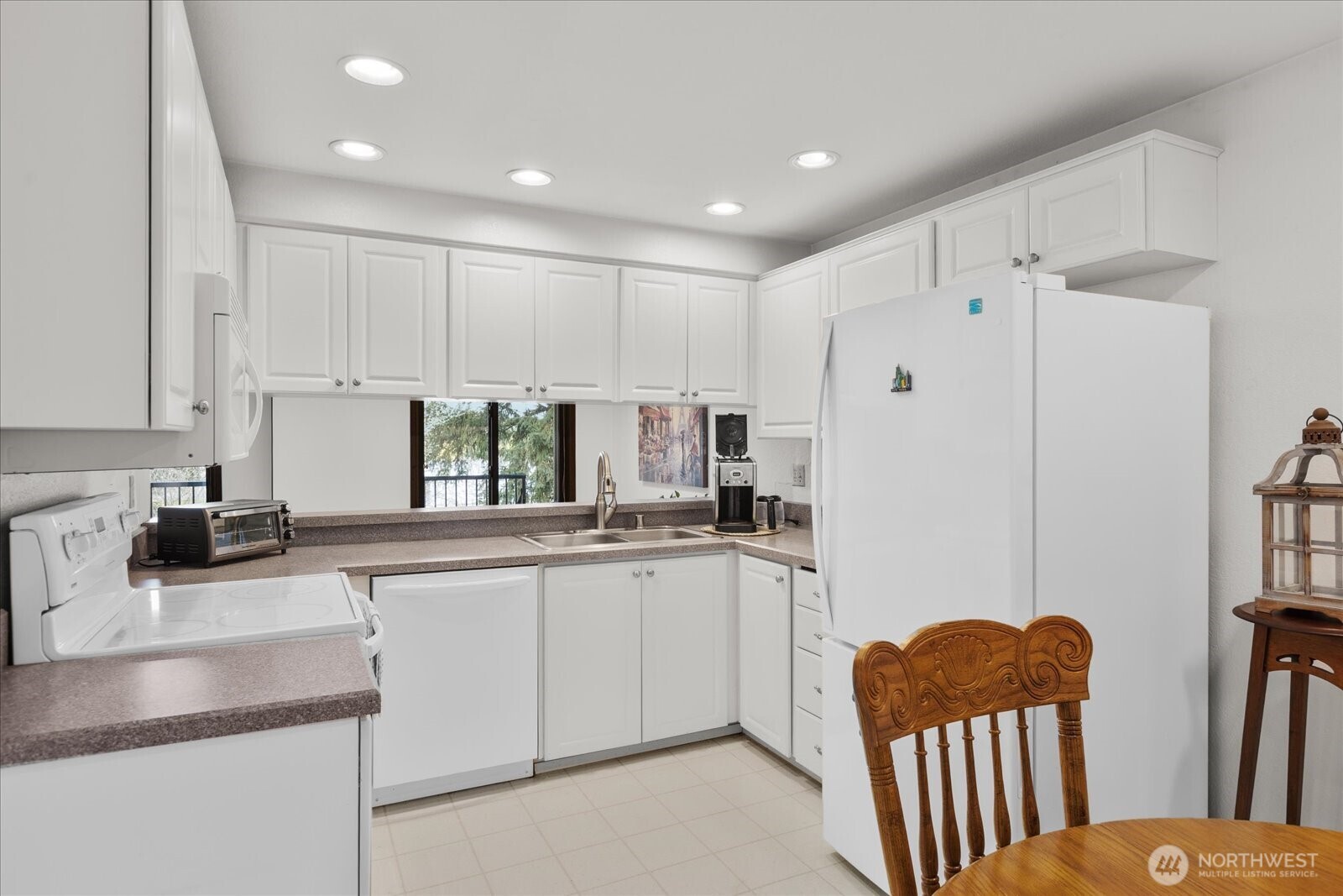 11615 127th Lane NE Unit: A1