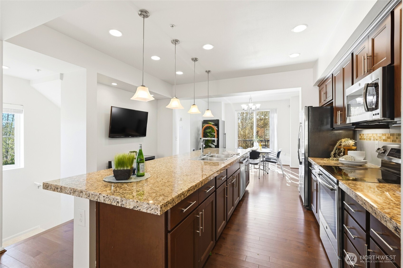 10175 156th Court NE Unit: 105