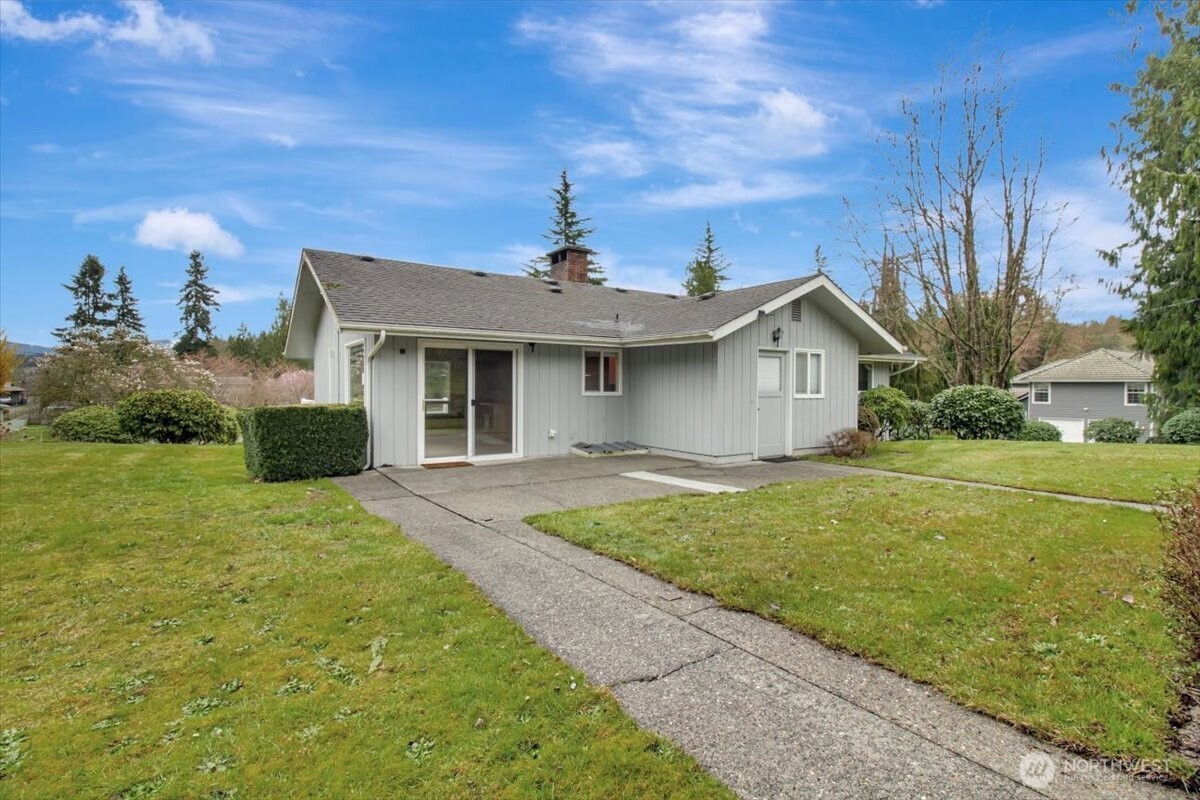 21620 88th Drive NE