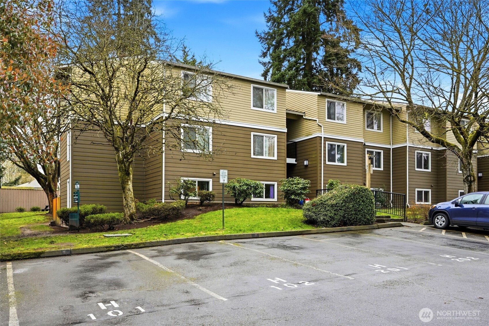 820 Cady Road Unit: H101