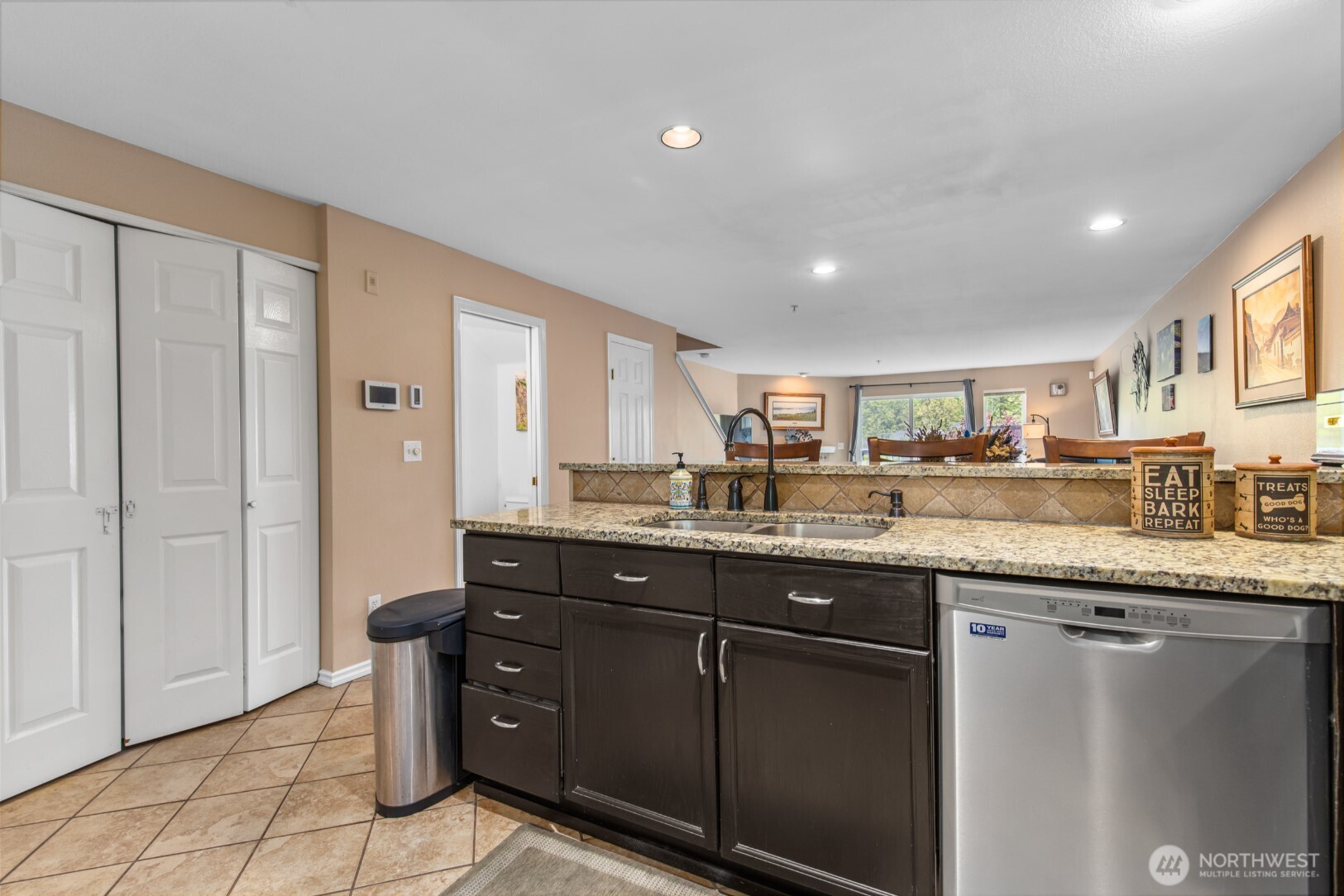 15809 Waynita Way NE Unit: G204