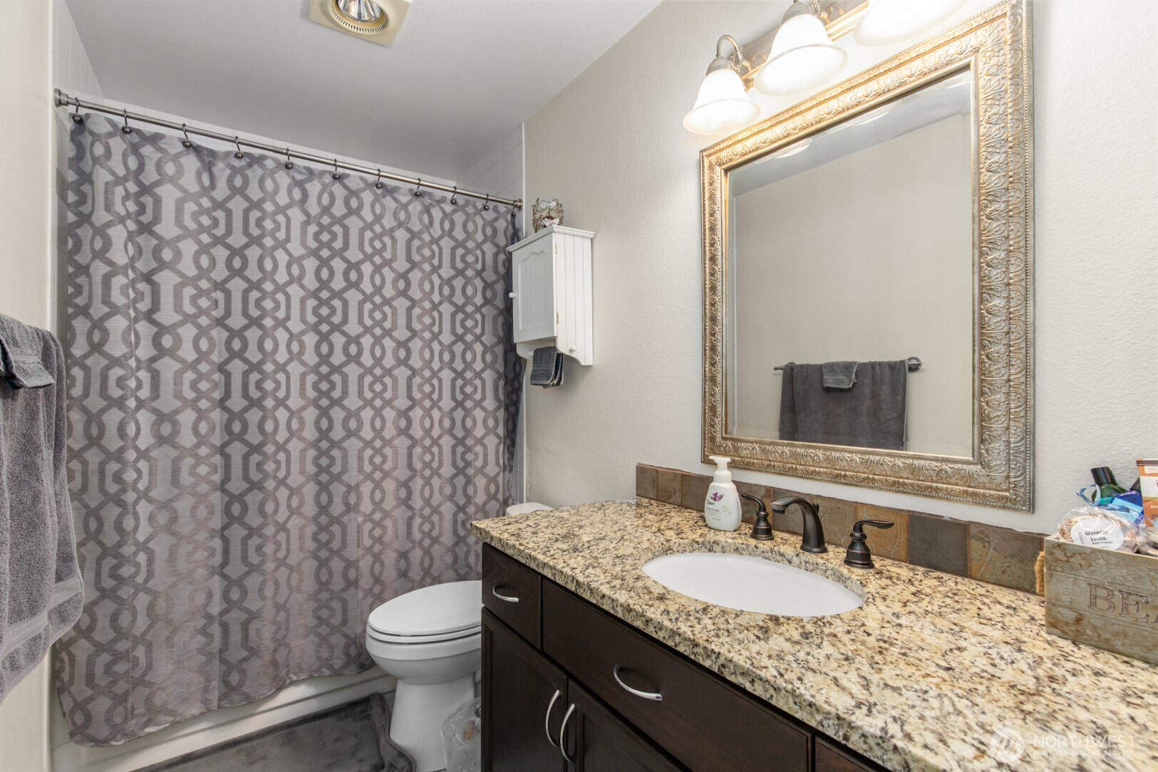15809 Waynita Way NE Unit: G204