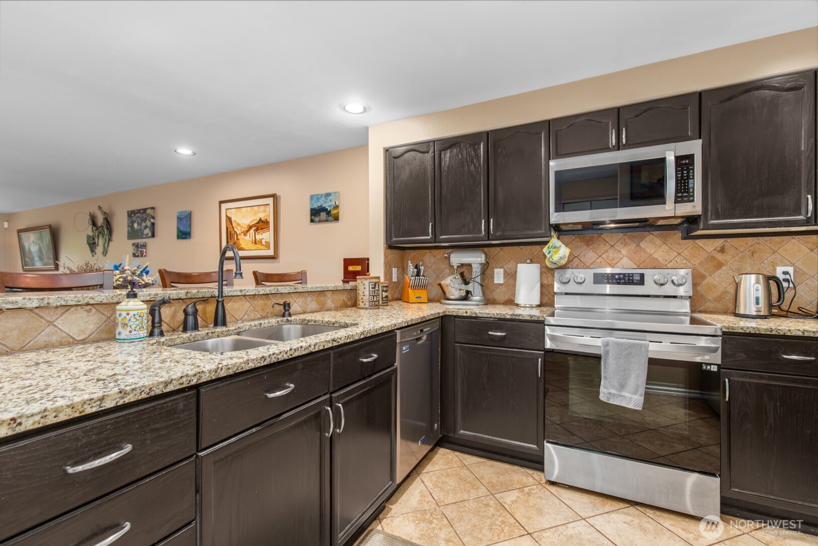15809 Waynita Way NE Unit: G204
