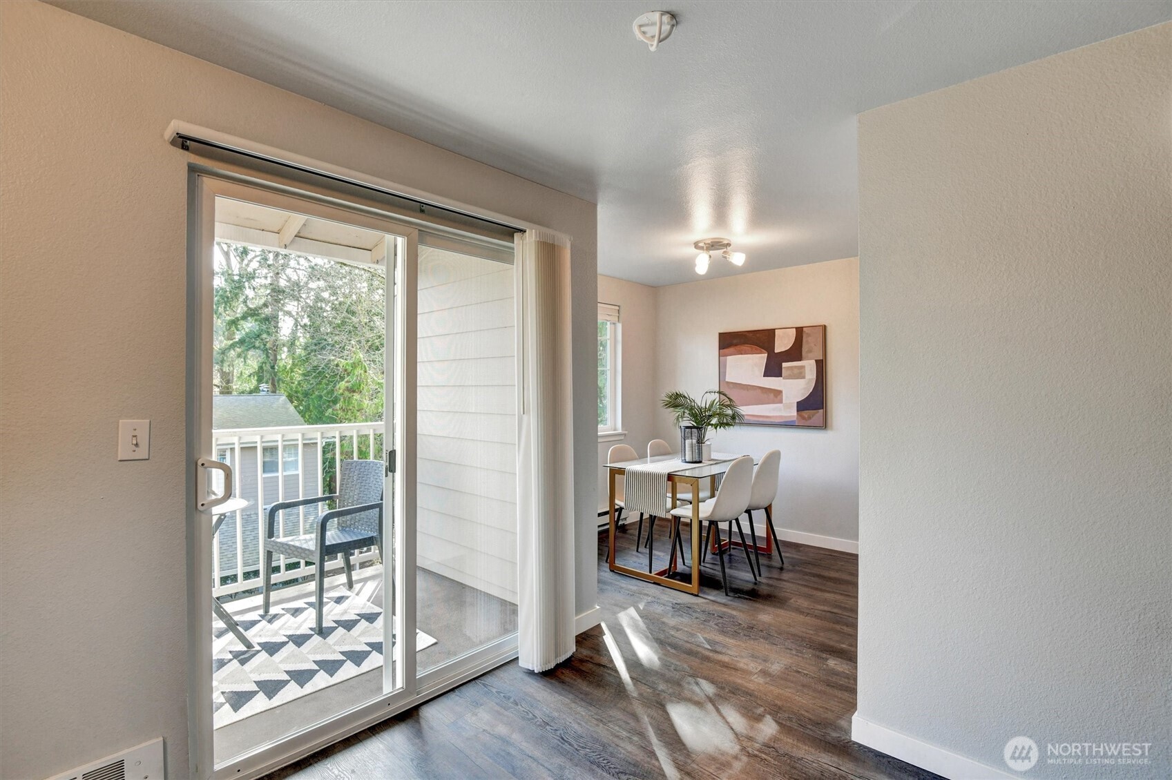 1127 N 198th Street Unit: A303