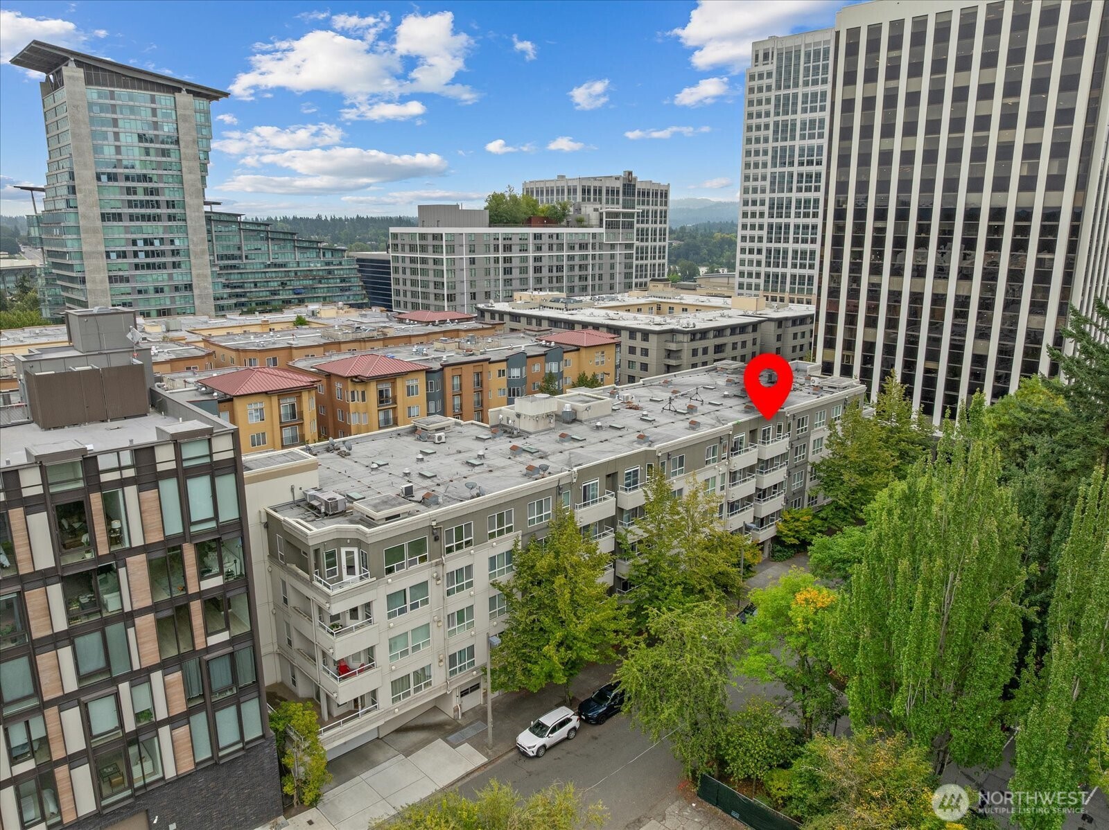 925 110th Avenue NE Unit: PH05