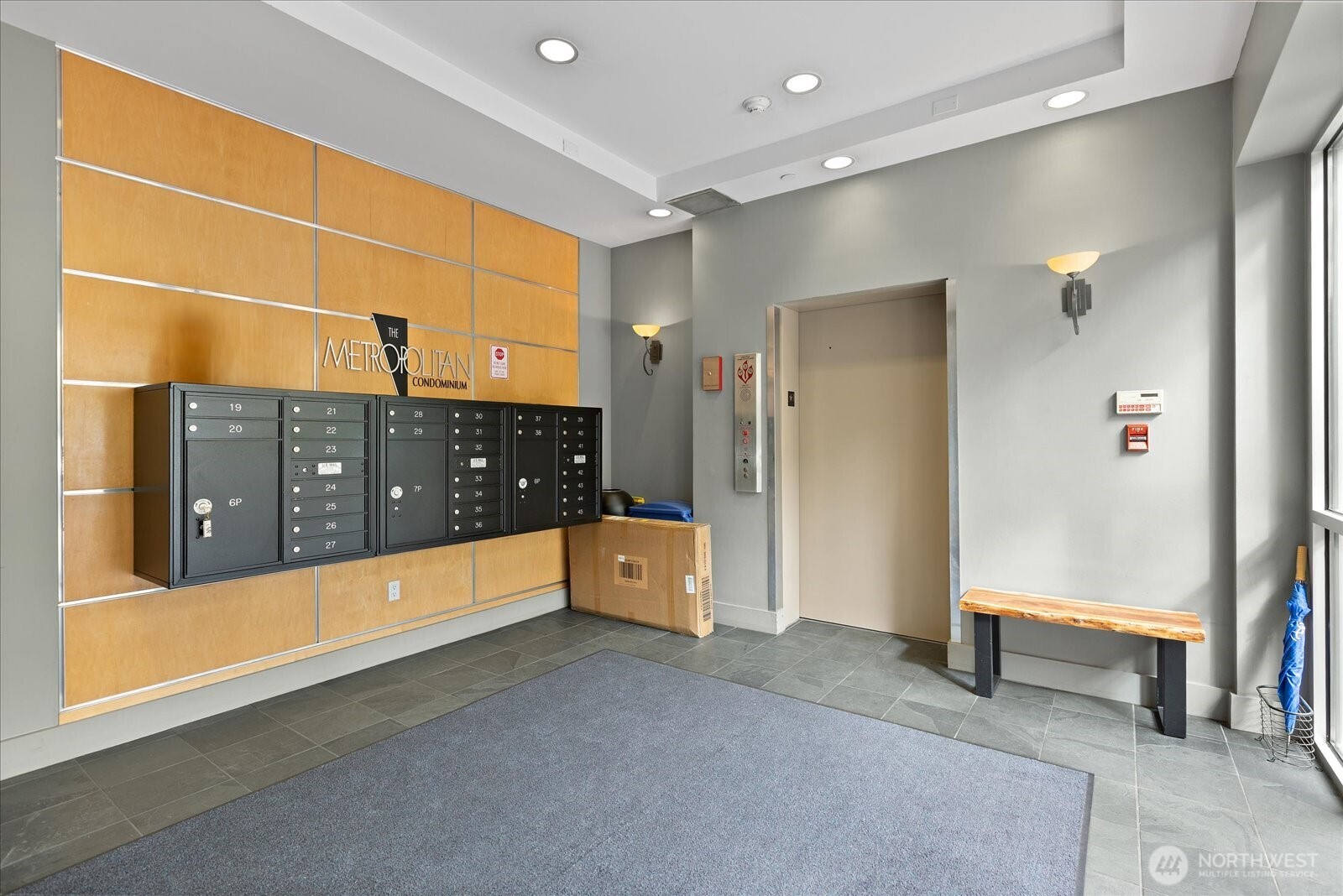 925 110th Avenue NE Unit: PH05