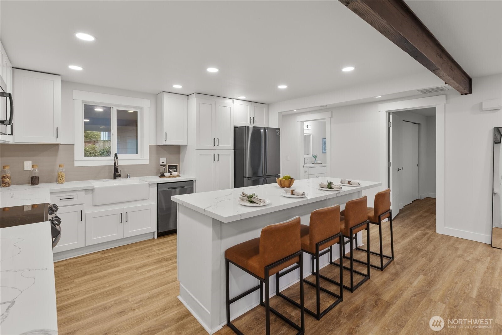 3809 NE 105th Street