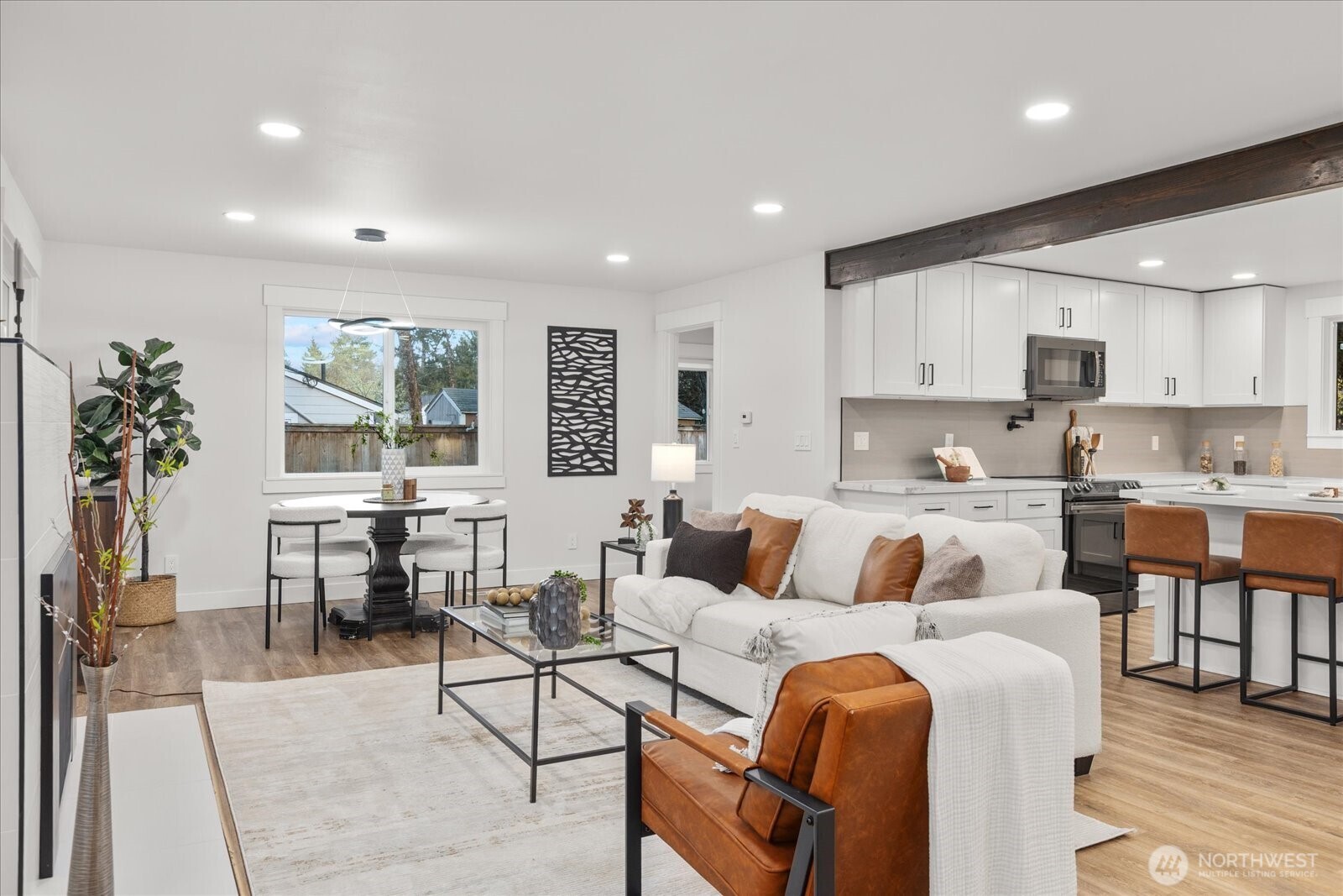 3809 NE 105th Street