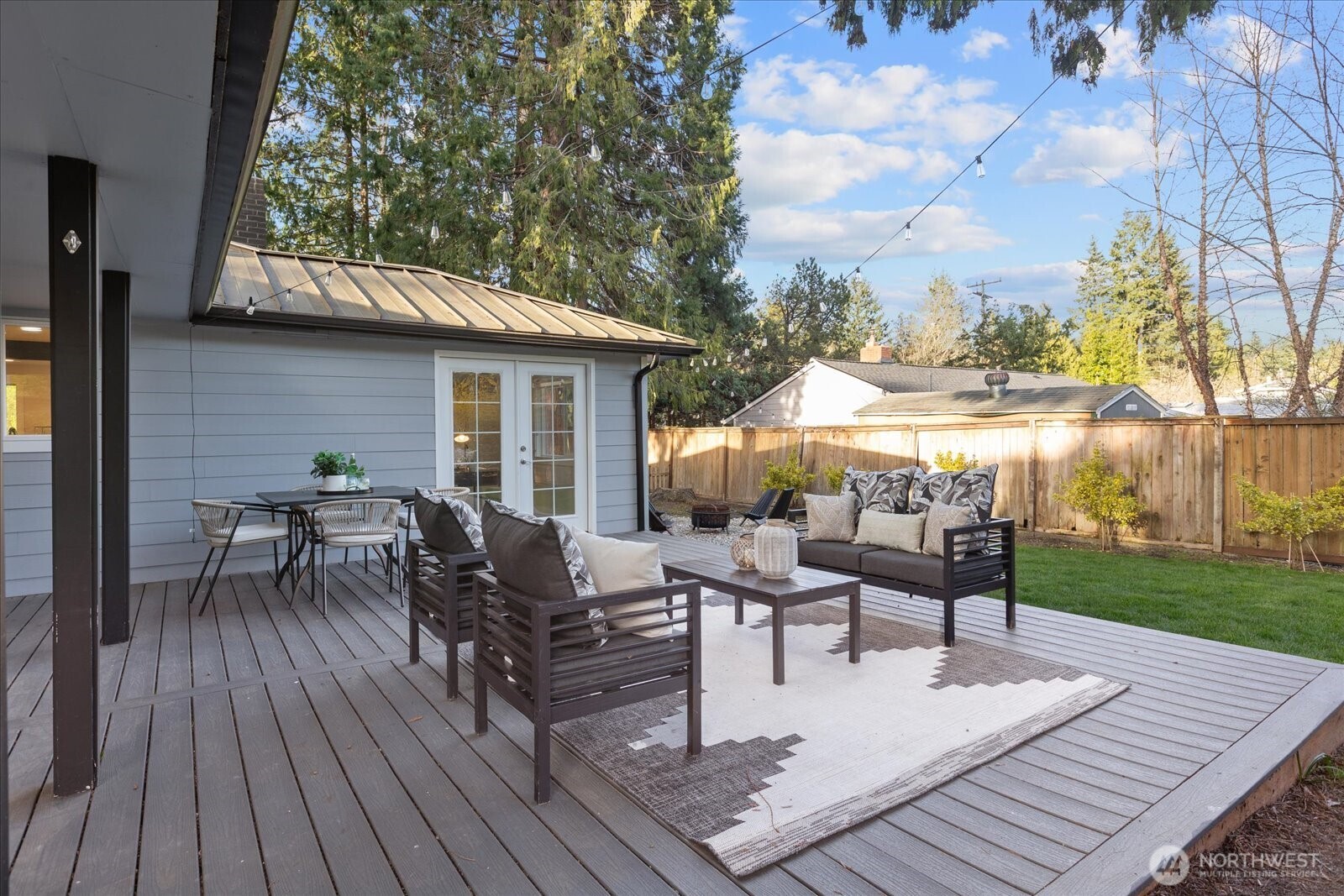 3809 NE 105th Street