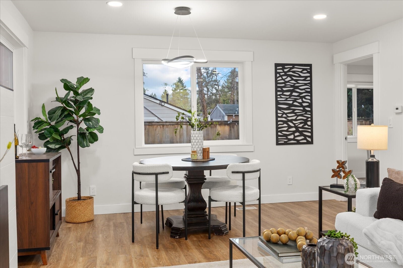 3809 NE 105th Street