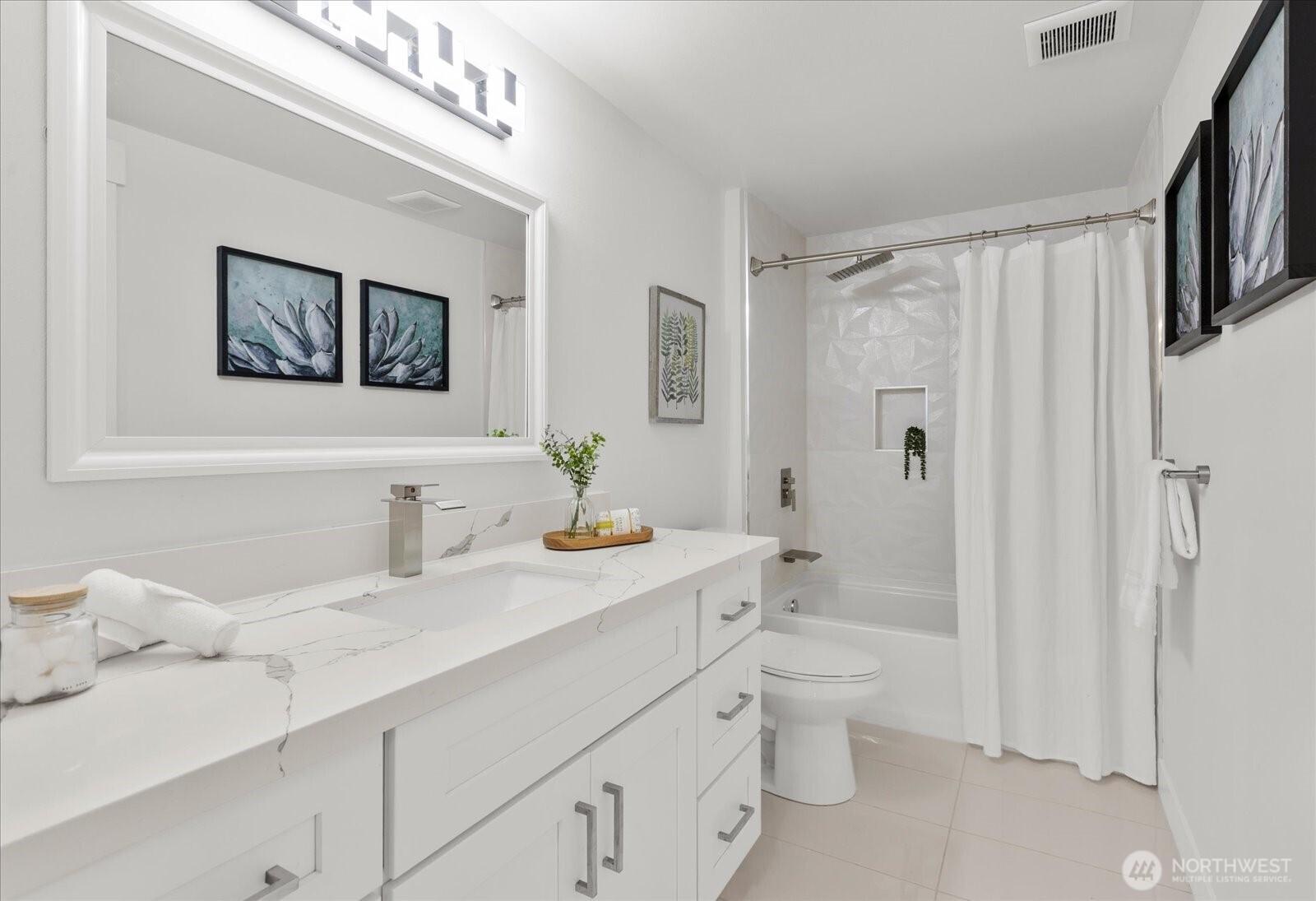 3809 NE 105th Street