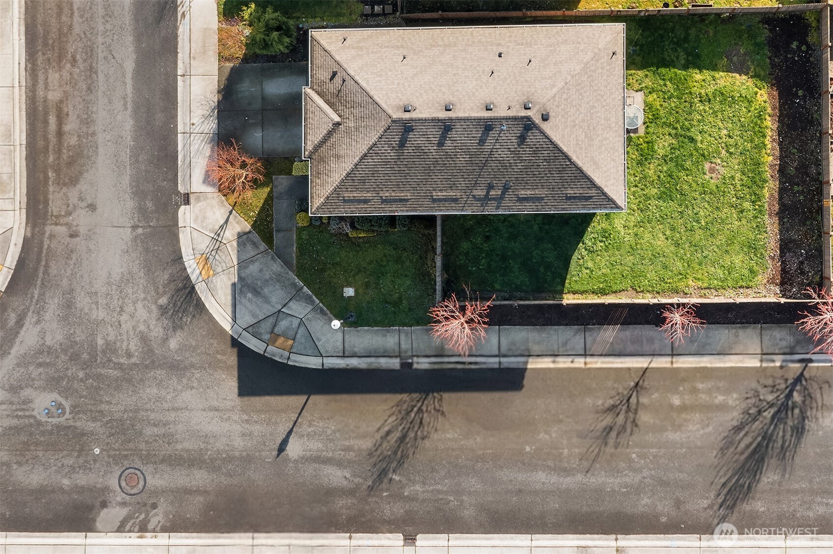 10502 189th Street E