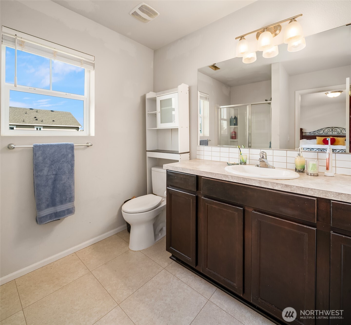 10502 189th Street E