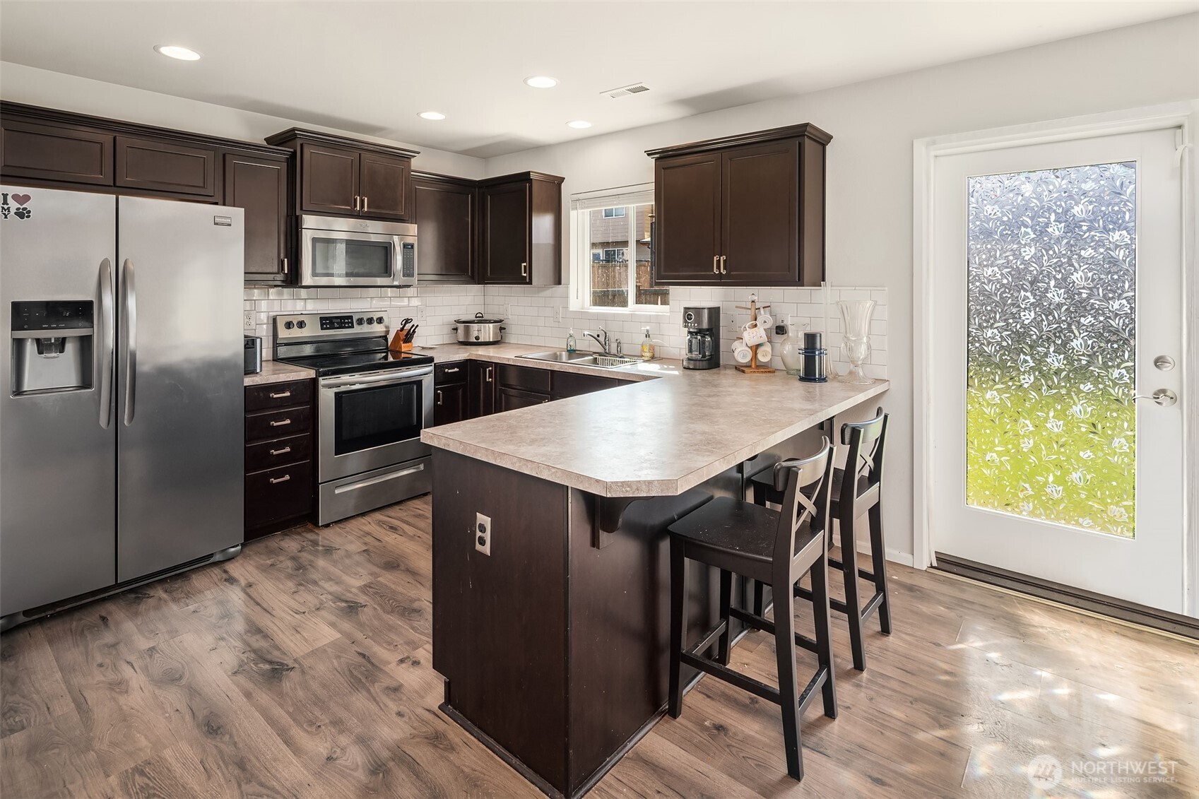 10502 189th Street E