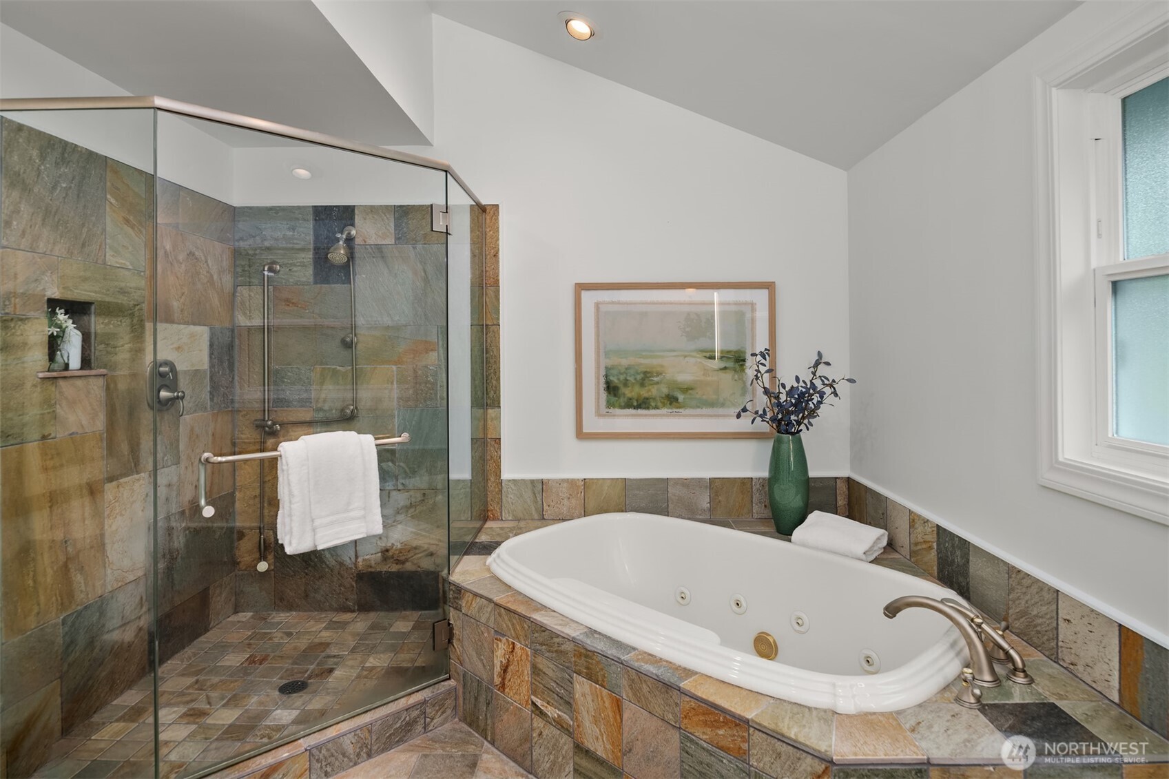 16005 NE 160th Street